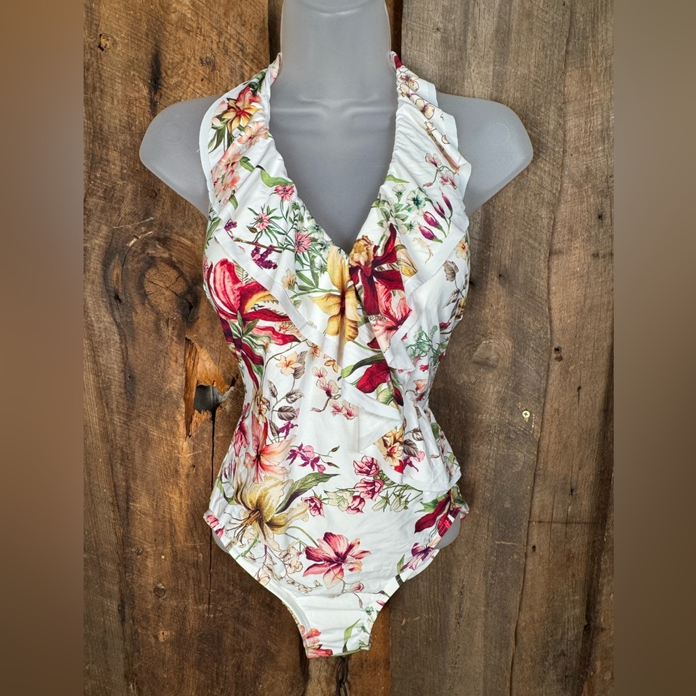 Carmen Marc Valvo Swimsuit - Size 10